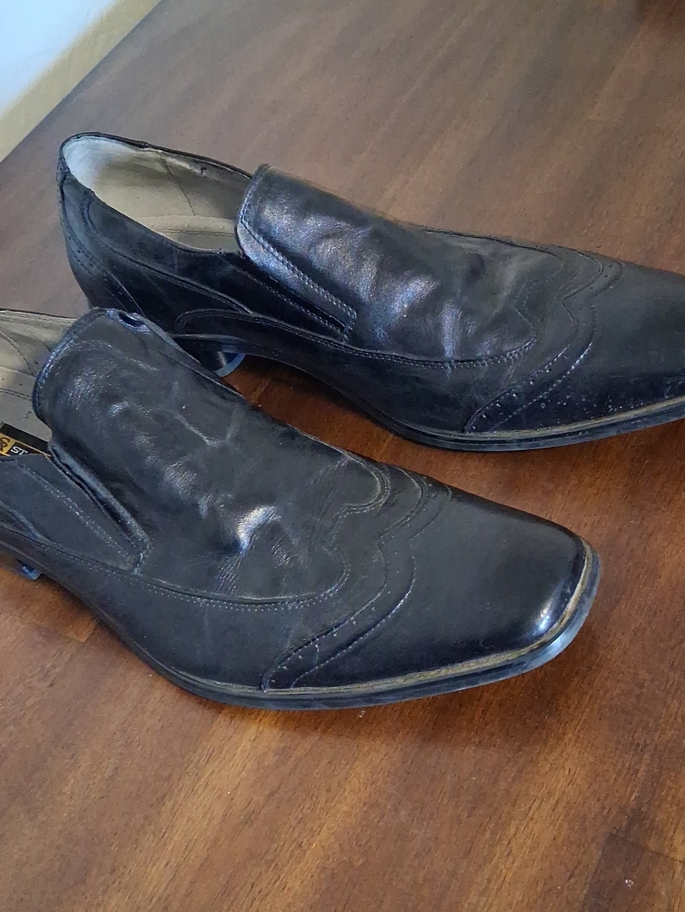 Craft Men's Black Leather Slip-On Loafers